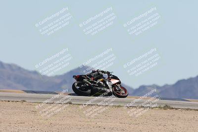 media/Oct-05-2025-CVMA (Sun) [[beeef4f201]]/Race 6-Formula Twins-Formula 40 UL/